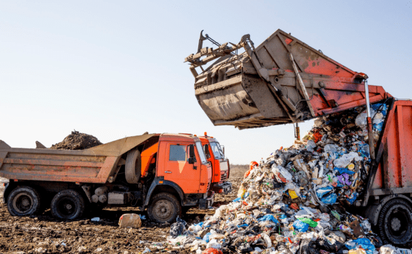 Будут ли регионы "убирать мусор" за москвичами?