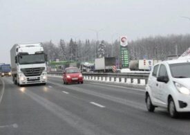 Водитель фуры перекрыл дорогу в центре Москвы, обидевшись на своего работодателя