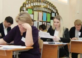 Москва готовит выпускников к сдаче ЕГЭ. Пробный тест можно пройти с родителями