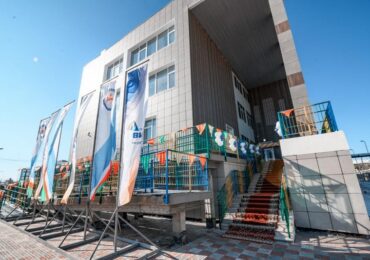 Якутских руководителей образовательных учреждений «развели» на 74 тысячи рублей