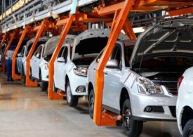 АвтоВАЗ продолжает «радовать» рабочих условиями труда