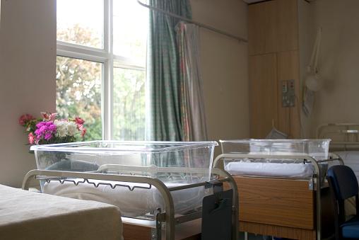 Жительница Златоуста раскритиковала перепрофилирование роддома под ковидный госпиталь