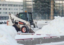Количество обращений горожан к властям Санкт-Петербурга по вопросам уборки снега приближается к 3 тысячам