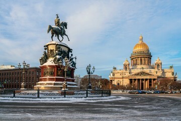 «Устал отдыхать, нужен отдых от отдыха»: петербуржцы прокомментировали очередной внеплановый отпуск Беглова
