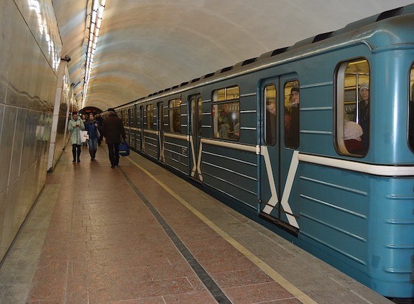 В Санкт-Петербурге сократили работу метро из-за Covid-19