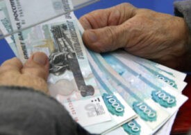 Появился мартовский график выплат пенсионерам Петербурга и области
