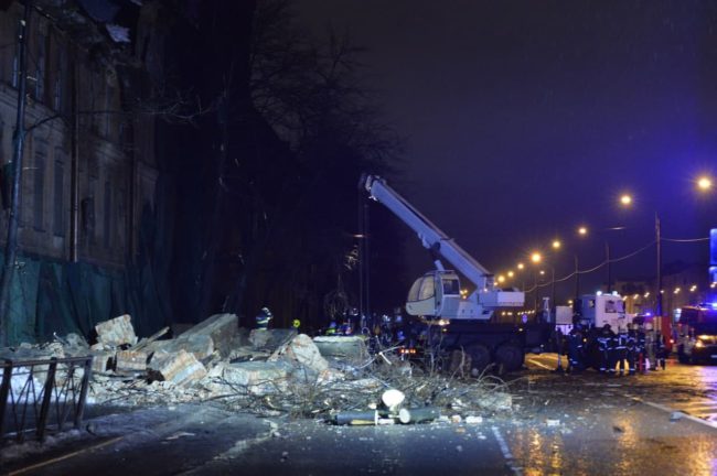 Бездействие Смольного привело к разрушению здания «Красного треугольника» в Петербурге