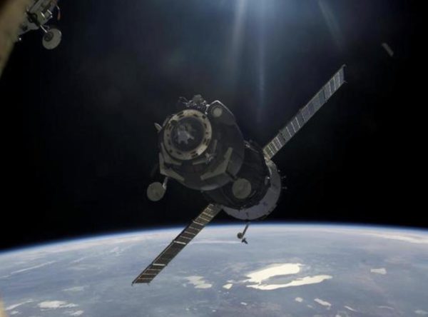 Космонавты-баумановцы прибыли на космическую станцию