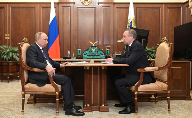 Беглов на встрече с Путиным обошел острый вопрос кризиса в сфере здравоохранения Петербурга
