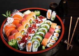 Диетологи предупреждают об опасности при употреблении суши