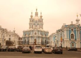 Жители Петербурга потребовали от Смольного поддержать спецоперацию России