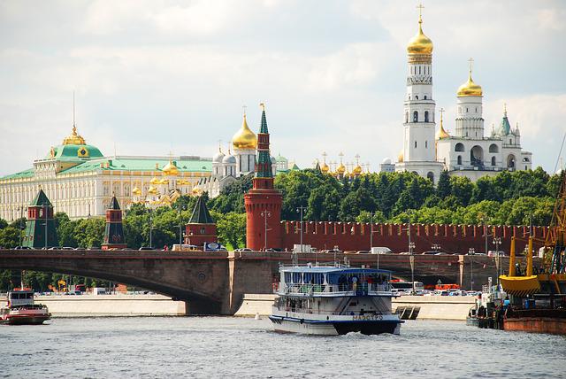 Билеты на прогулочные теплоходы в Москве теперь можно купить на сайте