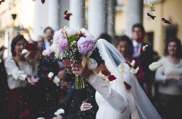 Московские ЗАГСы зарегистрировали рекордное количество браков с 2010 года