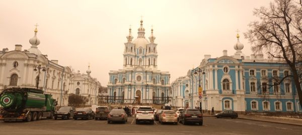 ФСБ и СК выясняют причину срыва выставки о Мариуполе в Пушкинском районе Петербурга