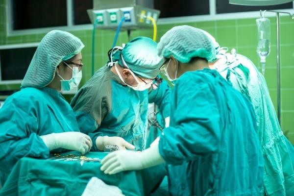 Хирурги Нижнего Новгорода спасли руку малыша, оторванную в стиральной машине