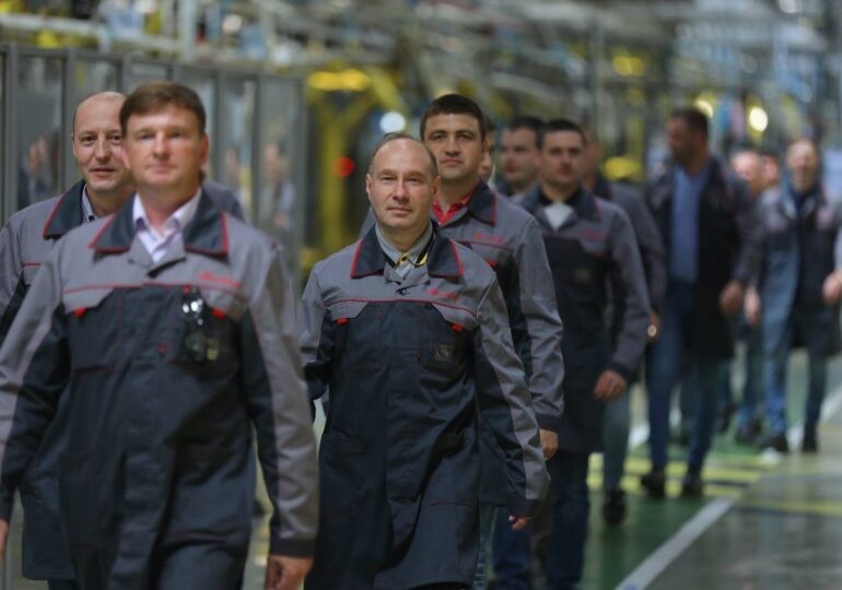 Производство легковых автомобилей на заводе «Москвич» возобновится по распоряжению правительства Москвы