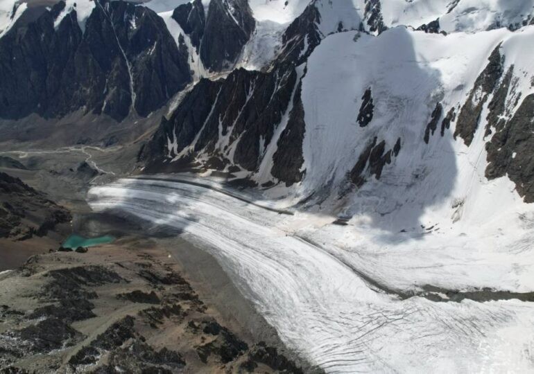 Томские гляциологи зафиксировали резкое снижение массы алтайских ледников