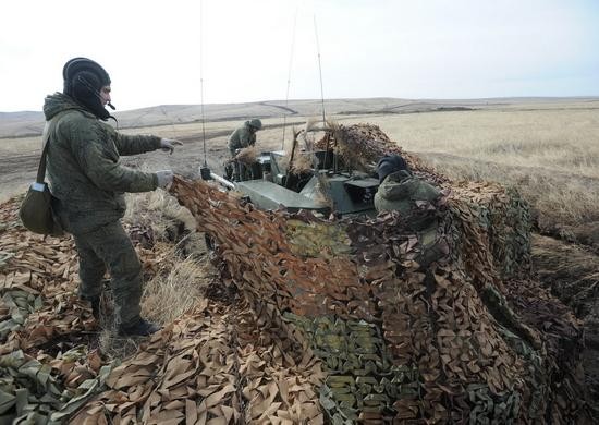 Мобилизованные уральцы проходят общевойсковую подготовку на военном полигоне Челябинской области