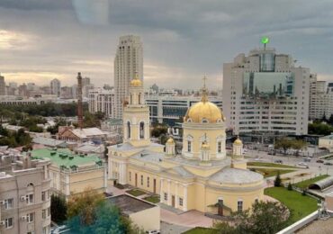 Икону, побывавшую в космосе, пронесут крестным ходом в Екатеринбурге