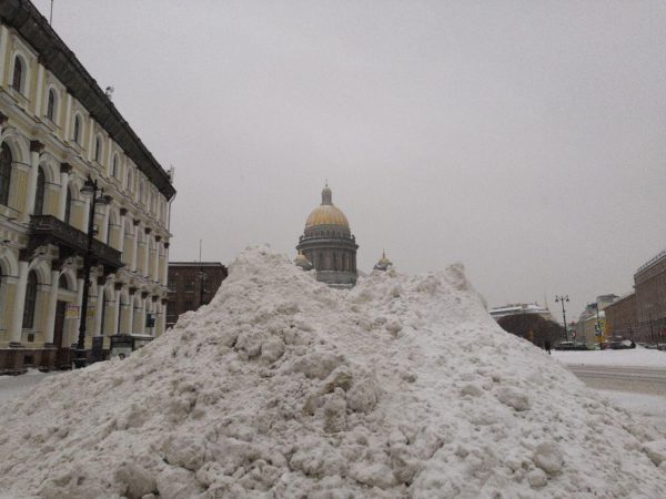 Пресс-служба администрации Беглова теряет кадры из-за системной критики снегоуборочной кампании