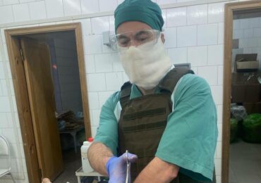 Врачи Военно-медицинской академии Петербурга избавили раненого от взрывоопасного осколка в теле