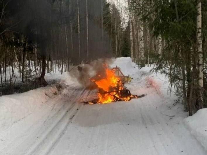 Снегоход взорвался на лыжной трассе в Подмосковье