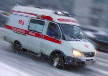 В Петербурге зафиксированы очередные случаи получения травм у горожан из-за неубранной наледи