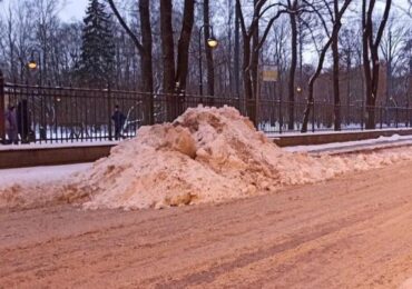 Синоптики обещают снегопады в Петербурге. Готовы ли коммунальщики?