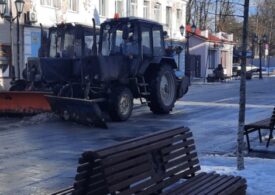 На уборку улиц Петербурга 5 марта Комблаг вывел лишь 139 единиц спецтехники
