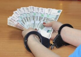 Бухгалтер похитила 3,6 млн рублей из зарплат учителей и чиновников Кемеровской области