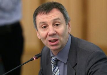 «Шансы не идеальны»: политолог Марков усомнился в переизбрании Беглова на пост губернатора