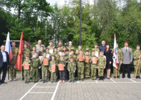 Росгвардейцы Петербурга посетили торжественное мероприятие «Гвардейская смена»
