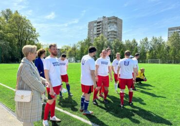 Футбольный матч «Дорога в будущее» с врачами и пациентами состоялся в Петербурге