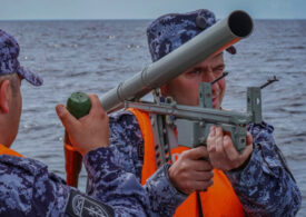 В Финском заливе прошли учебные стрельбы экипажей катеров Росгвардии