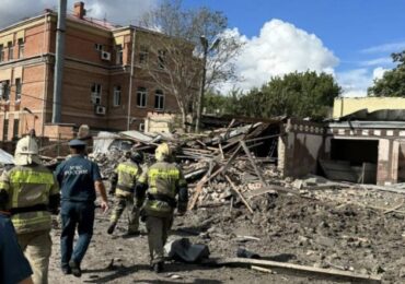 Взрыв в Таганроге: состояние всех пострадавших от осколков сбитой ракеты стабильное