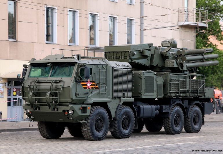 Москва защищается «Панцирями», пока приграничные территории подвергаются атакам ВСУ