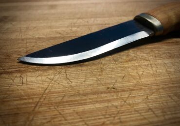 Подросток-шизофреник напал на одноклассника с ножом во время урока в Ижевске