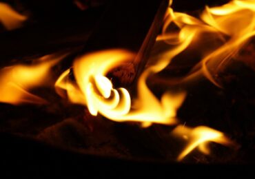 23 человека спасли огнеборцы из горящего ПНИ в Башкирии