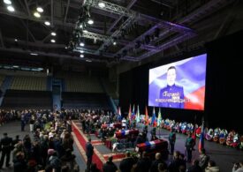В Оренбуржье семьям героически погибшего экипажа Ил-76 вручили Ордена мужества