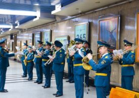 В метро Москвы открылась выставка МЧС о безопасности