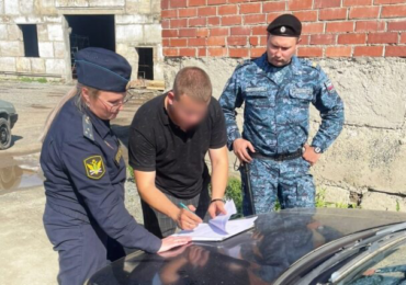 В Челябинской области приставы передали бойцам СВО изъятые у рецидивистов авто